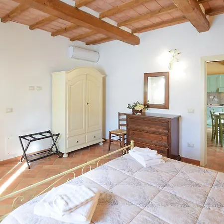 Amazing In Pian Del Ponte With Wi-fi Holiday home *